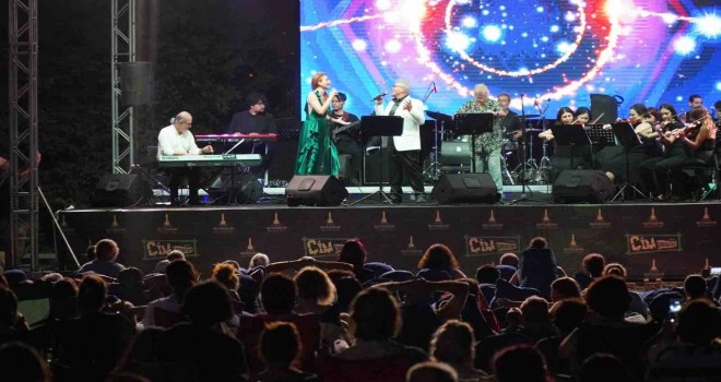 Çim Konserleri başladı