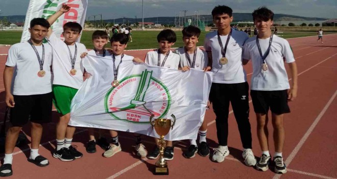 Karşıyaka Belediyesi Atletizm Takımı Türkiye şampiyonu