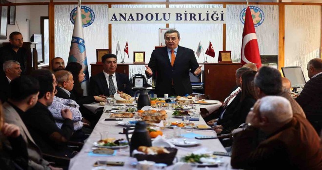 Anadolu Birliği'nden Başkan Batur’a tam destek