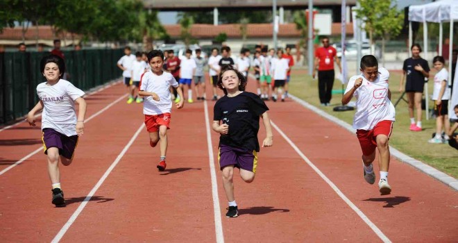 Semra Aksu Atletizm Parkı'nda geleceğin şampiyonları yetişiyor