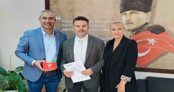 Volkan Berber Karşıyaka’da meclis üyeliği için yola çıktı