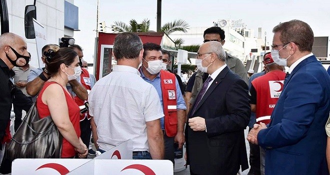 İzmir Valisi Karşıyaka'da denetime çıktı