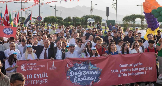 92. İzmir Enternasyonal Fuarı kortejle başladı