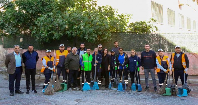 Karabağlar’da temizlik seferberliği başladı