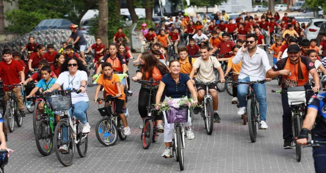 Efes Selçuklular Cumhuriyet için pedal çevirdi