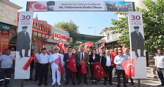 Atatürk'ün Urla ziyaretinin 98. yıldönümü coşkuyla kutlandı