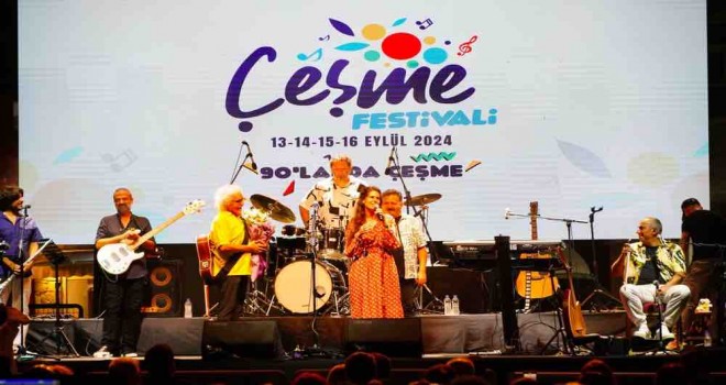 Çeşme Festivali Yeni Türkü ile görkemli bir final yaptı