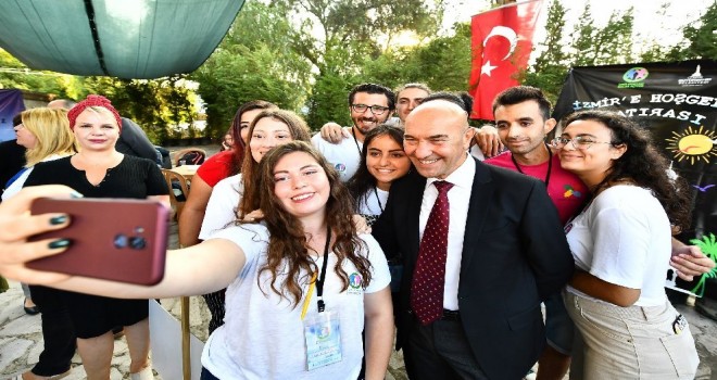 İzmir Avrupa Gençlik Başkenti olmak için kolları sıvadı