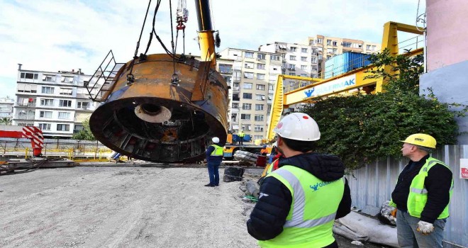 Buca Metrosu’nda yoğun tempo