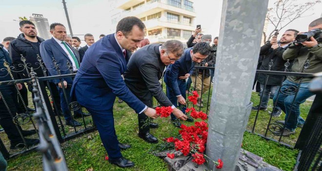 İzmir kahramanlarını unutmadı