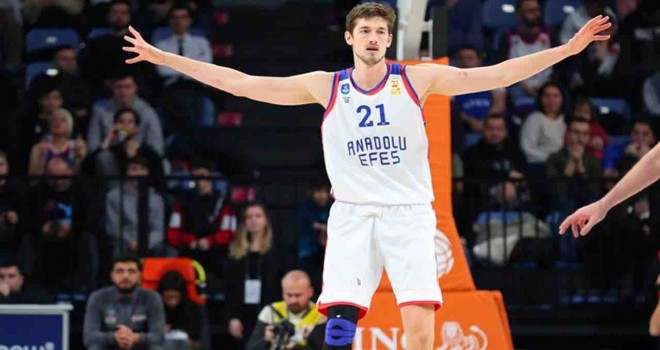 Pınar Karşıyaka'da Tibor Pleiss olmadı...