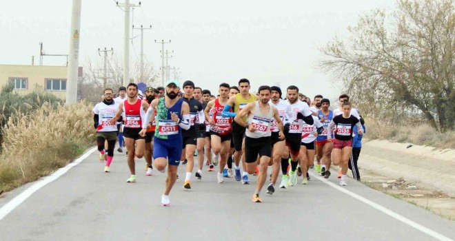 Devrim şehidi Kubilay için 10 kilometrelik yol koşusu...