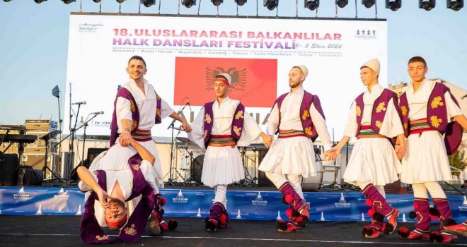 18. Uluslararası Balkanlılar Halk Dansları Festivali başladı