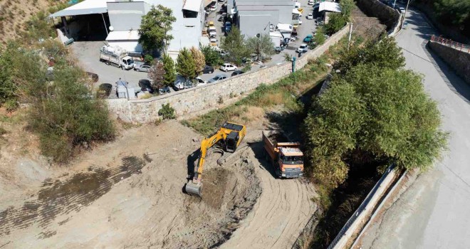 İzmir'de dereler kışa hazır