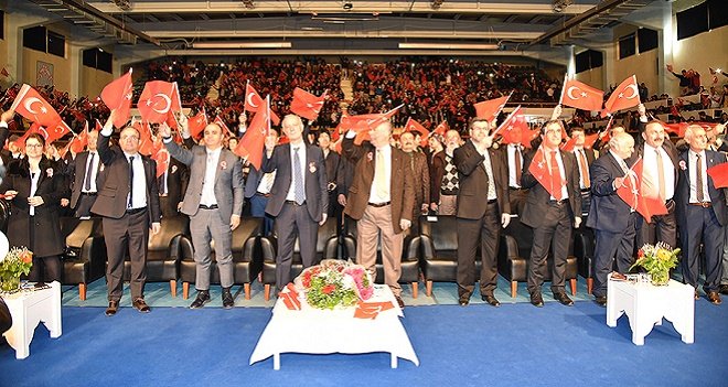 Çanakkale Deniz Zaferi Karşıyaka'da kutlandı...