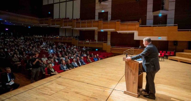 İzmir'den Türkiye'ye eğitim reformu çağrısı