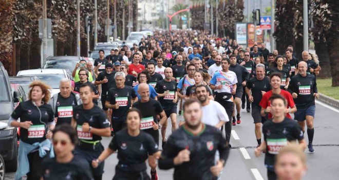 Karşıyaka’da koşu için trafiğe geçici düzenleme