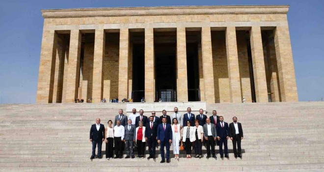 Başkan Yıldız’dan Anıtkabir ziyareti