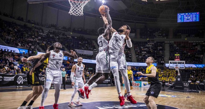 FIBA, Karşıyaka'nın üç yabancısının lisanslarını askıya aldı