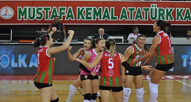 Karşıyaka’nın kızları play off’ta…