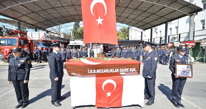 Şehit itfaiyeci Kahramantürk, gözyaşlarıyla uğurlandı