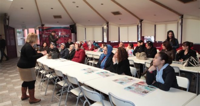 ‘Abla, Ağabey Kardeş’ projesine Bornova’da büyük ilgi