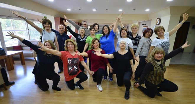 Hayat her yaşta güzel