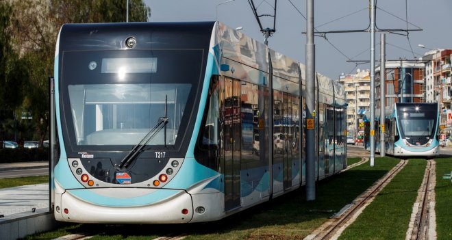 Karşıyaka Tramvayı’nda ön işletme başlıyor