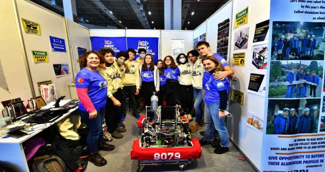 Geleceğin bilim insanları İzmir’de yarıştı