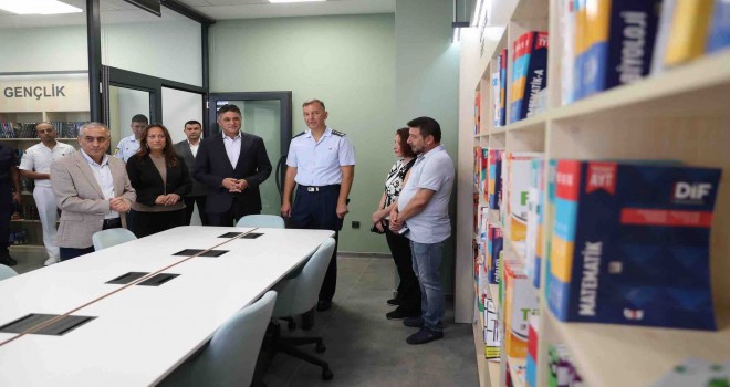 Aliağa'da Aziz Sancar Kütüphanesi hizmete açıldı