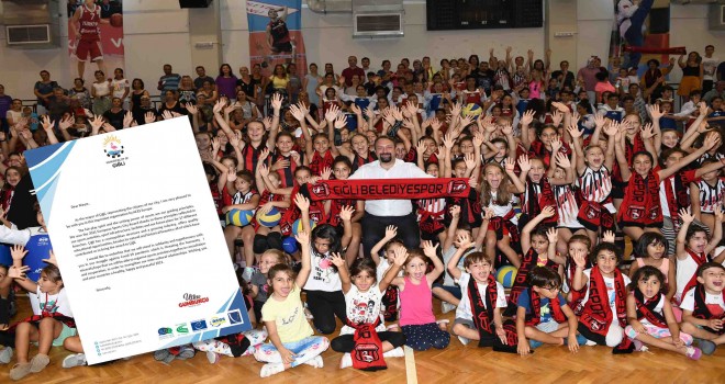 Başkan Gümrükçü ödül alan belediye başkanlarını tebrik etti