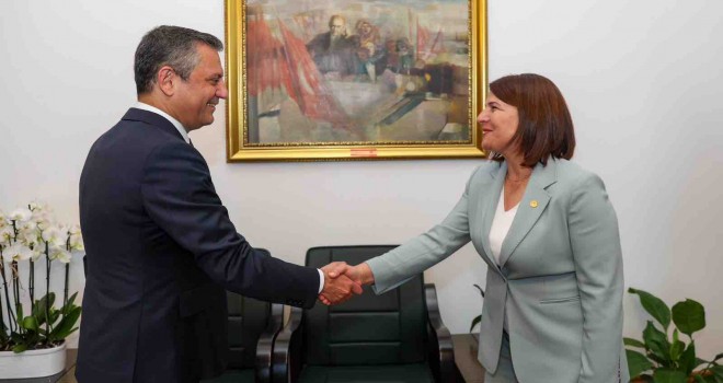 Başkan Fıçı CHP Genel Başkanı Özel'i makamında ziyaret etti