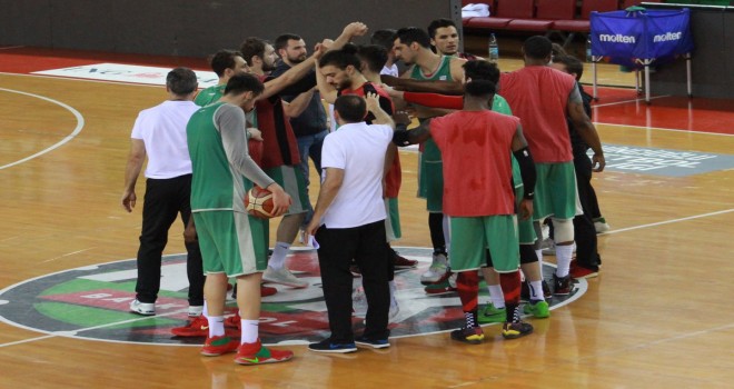 Pınar Karşıyaka Sassari'yi ağırlıyor