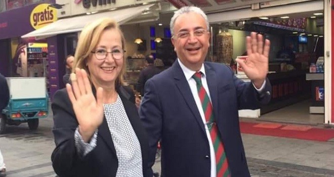 Karşıyaka Belediyesi eski başkanı 6 yıl sonra CHP'ye döndü