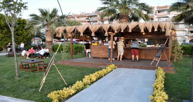 75. Yıl Parkı'na özel Palmiye Kafe