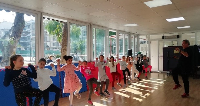 Bostanlıspor Halk Oyunlarında da iddialı…