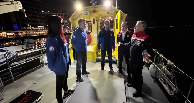 İzmir Körfezi'nde denetim çalışmaları sürüyor