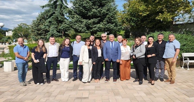 Türk ve Bulgar Diş Hekimlerinden Akademik İş Birliği