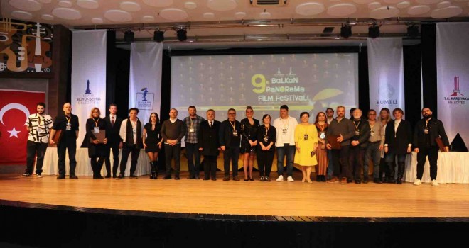 Sarı Şemsiye Ödülleri sahiplerini buldu