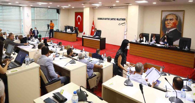 Bayraklı Belediyesi'nin 2022 yılı bütçesi meclisten geçti