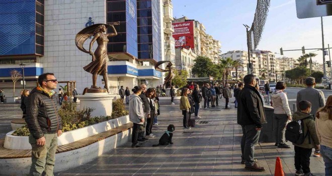 10 Kasım'da Karşıyaka'da 9'u 5 geçe hayat duracak