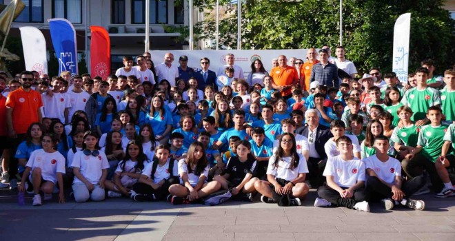 17. Yarımada Spor Oyunları Çeşme'de başladı