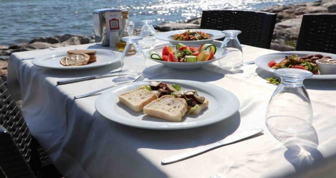 Bayraklı’nın sosyal tesislerinde dijital dönem