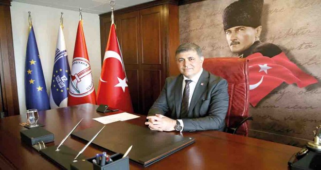 Tugay: Bugüne kadar neredeydiniz Eyyüp Kadir Bey?