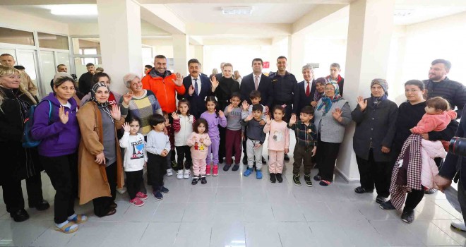 DEÜ'den depremzede çocuklar için kreş hizmeti