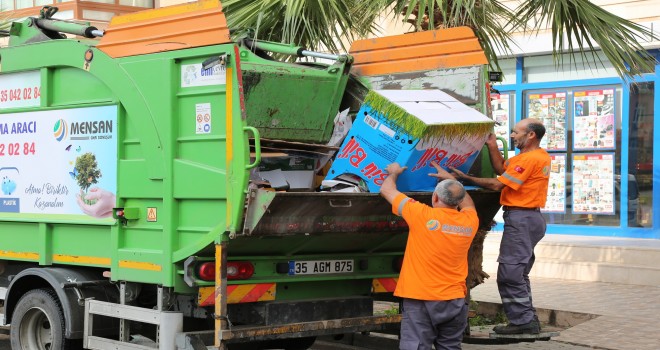 Geri dönüşümden Gaziemir’in kasasına 955 bin lira