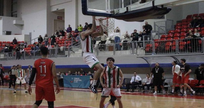 Karşıyaka Belediyespor, Mersin Aykanatspor'u yendi