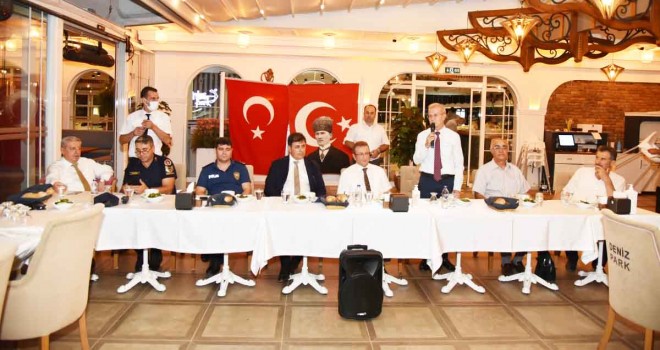 Karşıyaka Protokolü Cem Vakfı yöneticileri ile iftarda buluştu