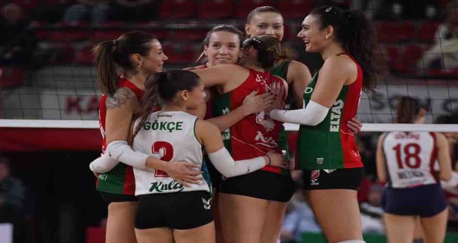 Kaf Kaf filede Manisa deplasmanında