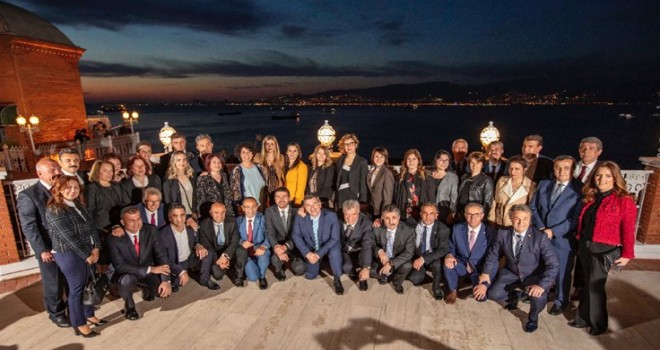 Tunç Soyer ve İzmir'in ilçe belediye başkanları Anıtkabir’i ziyaret edecek